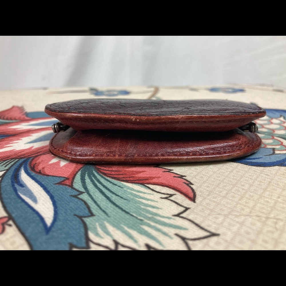 Vintage leather change purse with metal closure - Picture 3 of 4